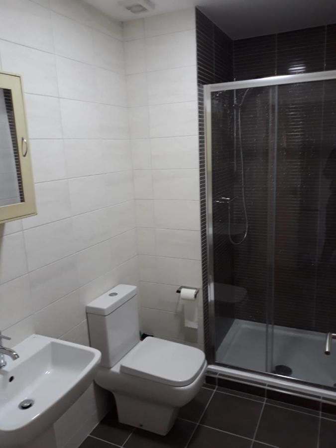 Denny Guests House / Green Lane Ливърпул Екстериор снимка
